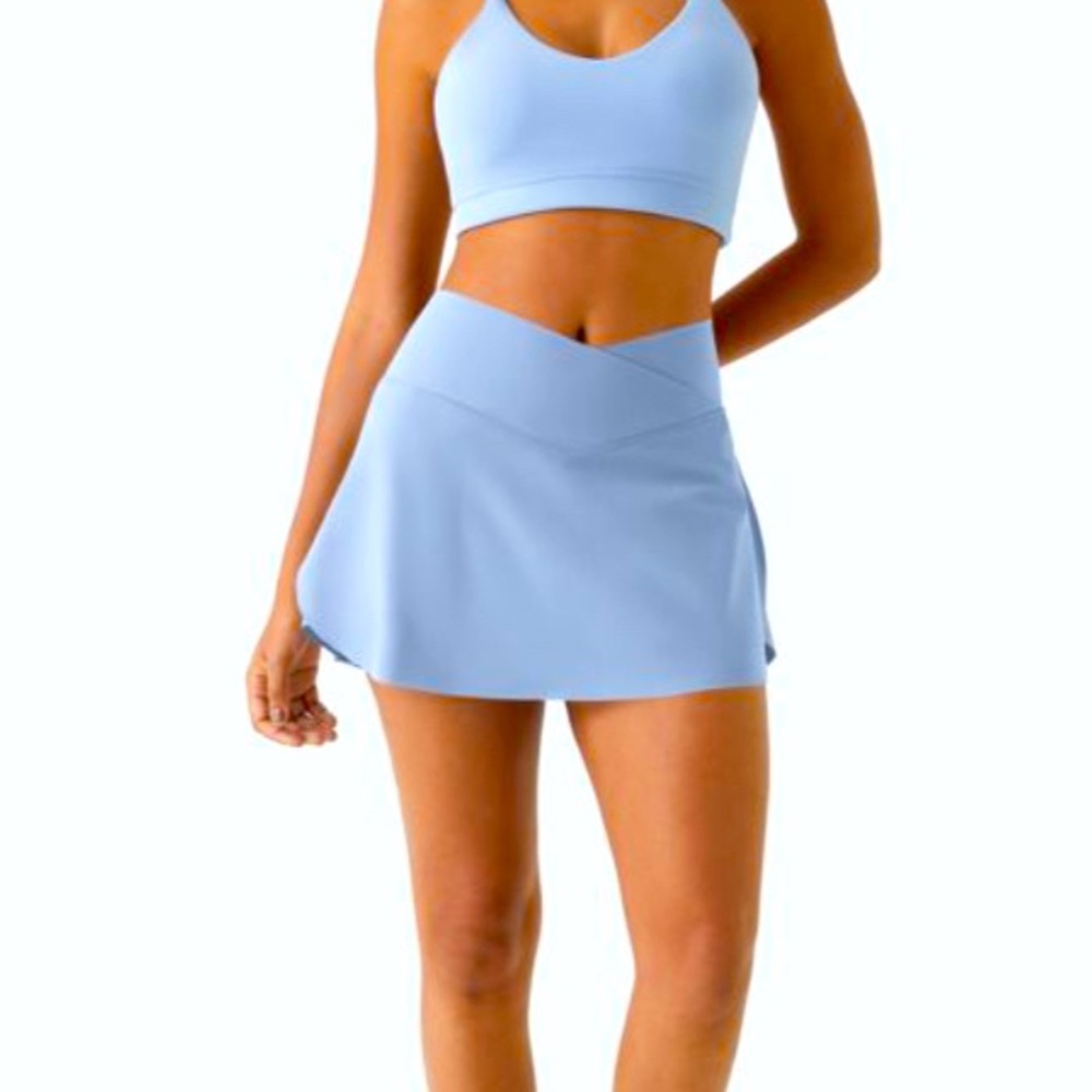 NWT & ORIGINAL PACKAGING Everyday Softlyzero™ Airy Crossover 2-in-1 Mini Skirt